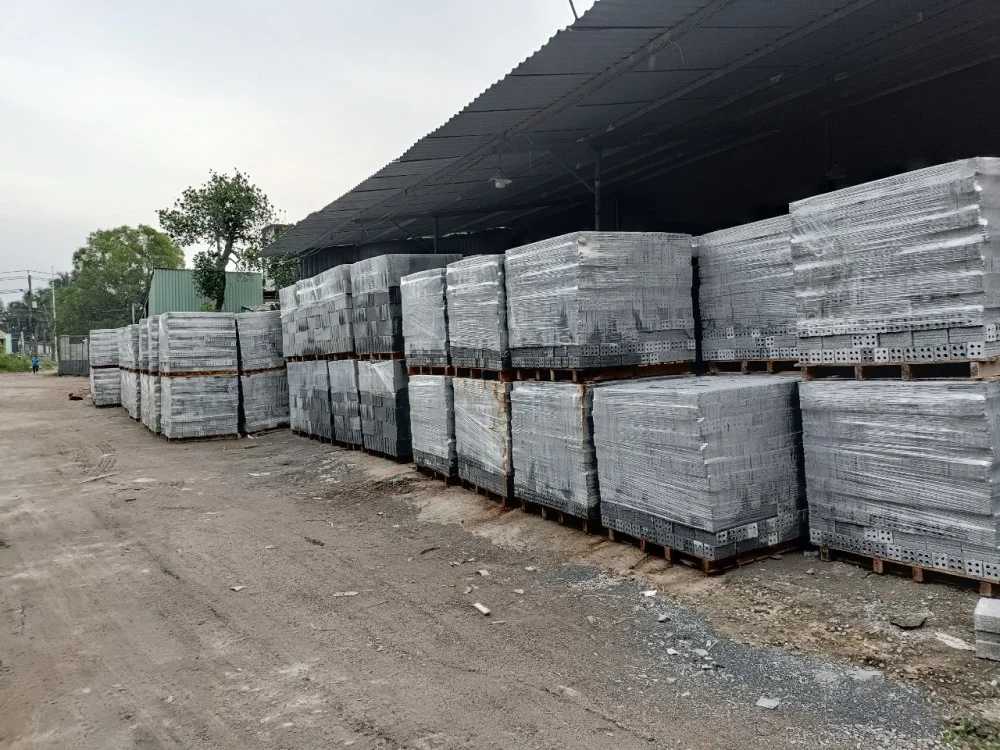 Sản phẩm gach khong nung khang thanh loi 1 2 — Công Ty TNHH Một Thành Viên Khang Thành Lợi — MST 3603267577