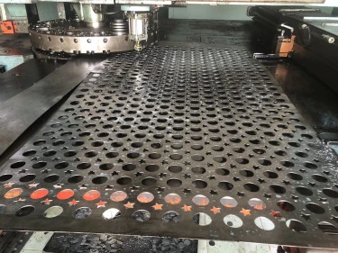 Sản phẩm thep tam dot lo cnc laser — Công Ty TNHH Thép Kim Đồng — MST 3603389818