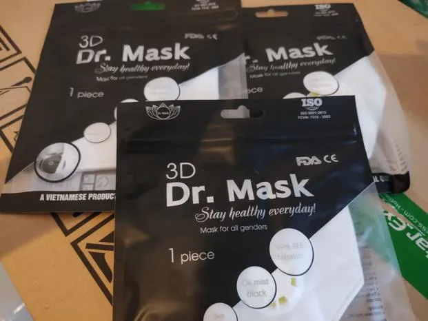 Sản phẩm khau trang Dr.Mask_ — Công Ty TNHH Huy Hoàn Trang — MST 3603440687