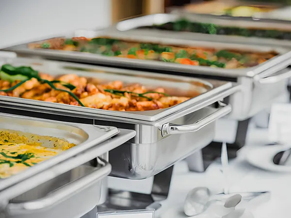 Sản phẩm Dich vu suat an tap the — Suất Ăn Phát Thành Catering - Công Ty TNHH Thực Phẩm Hiệp Phát Thành Catering — MST 3603443208