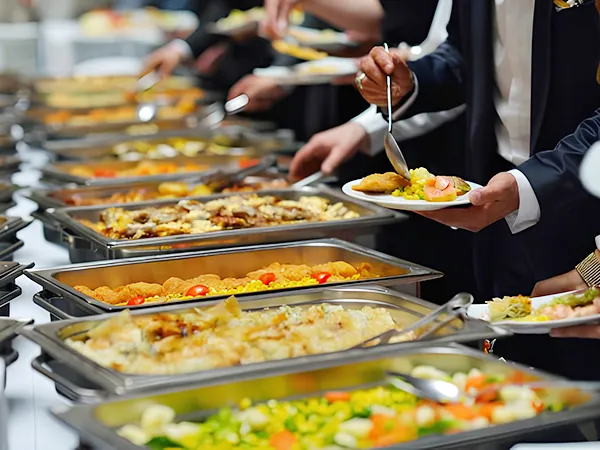 Sản phẩm Suat an cong nghiep (5) — Suất Ăn Phát Thành Catering - Công Ty TNHH Thực Phẩm Hiệp Phát Thành Catering — MST 3603443208