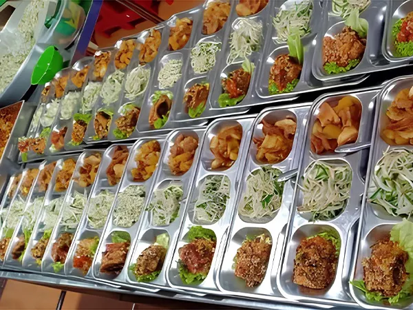 Sản phẩm Suat an cong nghiep — Suất Ăn Phát Thành Catering - Công Ty TNHH Thực Phẩm Hiệp Phát Thành Catering — MST 3603443208