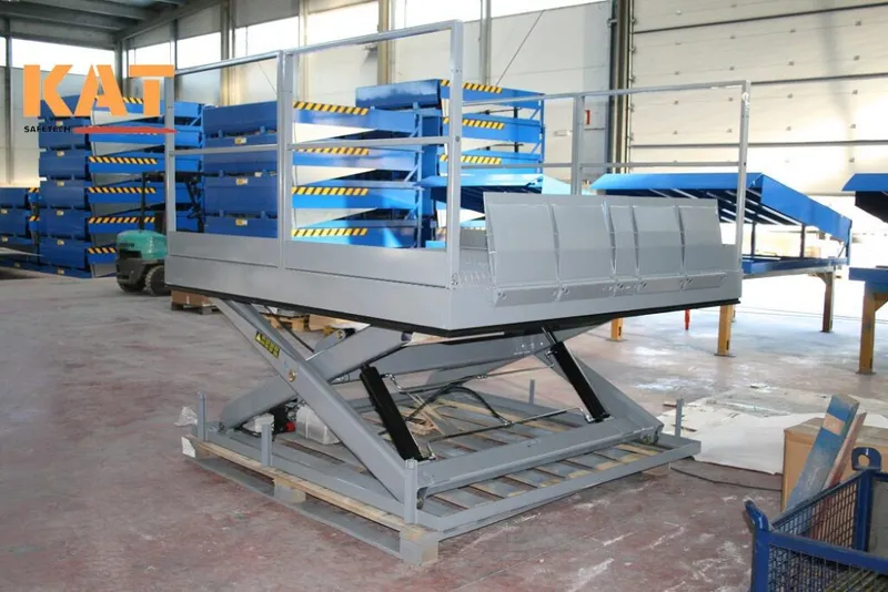 Sản phẩm ban nang thuy luc 1024x683 — Thiết Bị Nâng Hạ Kat - Công Ty TNHH Thương Mại Kỹ Thuật Kat — MST 3603471318