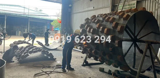 Sản phẩm silder zaq — Công Ty TNHH Máy Xây Dựng Và Phụ Tùng Xuyên Việt — MST 3603472720