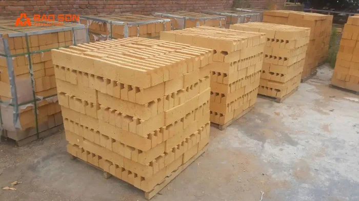 Sản phẩm cach bao quan gach chiu lua cao nhom dung cach — Công Ty TNHH Công Nghiệp Bảo Sơn — MST 3603479405