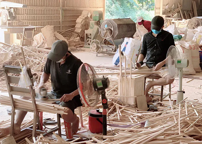 Sản phẩm xuong sx (8) — Hộp Gỗ Mộc Nguyễn Gia - Công Ty TNHH Sản Xuất Thương Mại Mộc Nguyễn Gia — MST 3603491917