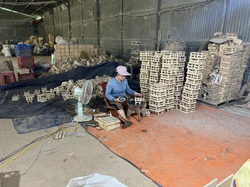 Sản phẩm z5872585979196_d2d74f8c8550b4cd6c269389296a95f0 — Hộp Gỗ Mộc Nguyễn Gia - Công Ty TNHH Sản Xuất Thương Mại Mộc Nguyễn Gia — MST 3603491917