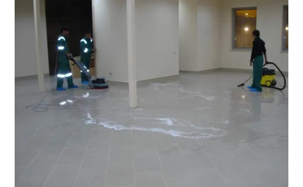 Sản phẩm dichvudanhbongsangachcongnghiepe1481729653956 587 — Vệ Sinh Công Nghiệp Đại Quang - Công Ty TNHH Kỹ Thuật Xây Dựng Vệ Sinh Công
Nghiệp Đại Quang — MST 3603495460