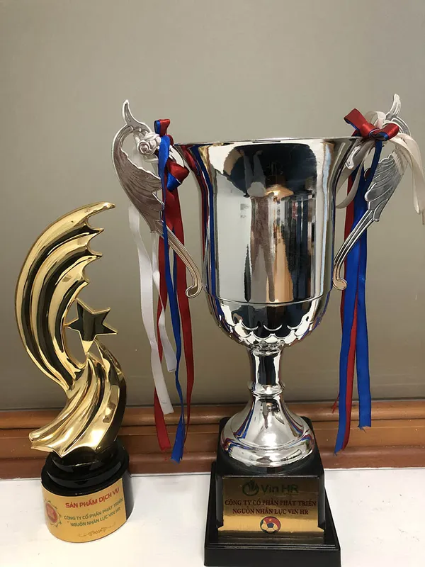 Sản phẩm cup thuong hieu — Công Ty Cổ Phần Phát Triển Nguồn Nhân Lực VIN HR — MST 3603521921