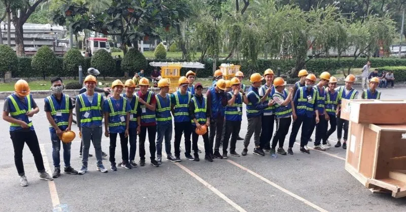 Sản phẩm tuyen cong nhan boc xep 2 — Công Ty Cổ Phần Phát Triển Nguồn Nhân Lực VIN HR — MST 3603521921