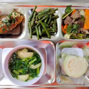 Sản phẩm khay TM 11 300x300 — Best Food - Công Ty TNHH MTV Suất Ăn Công Nghiệp Món Ngon — MST 3603581744
