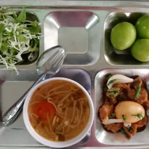 Sản phẩm khay TM 2 300x300 — Best Food - Công Ty TNHH MTV Suất Ăn Công Nghiệp Món Ngon — MST 3603581744