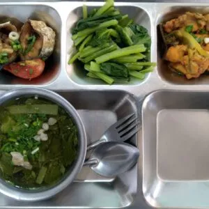 Sản phẩm khay com 10 300x300 — Best Food - Công Ty TNHH MTV Suất Ăn Công Nghiệp Món Ngon — MST 3603581744