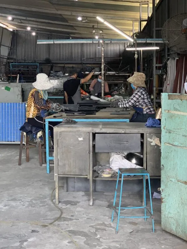 Sản phẩm z4976903130992_b7a393fde2c5990d6a9dffb6d4528d59 600x800 — Công Ty TNHH Cung ứng Lao Động Bình Dương — MST 3603670627
