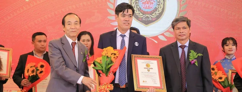 Sản phẩm 163709182070154_1366x520 — Bảo Vệ Hoàng Gia Việt - Công Ty TNHH Dịch Vụ Bảo Vệ Hoàng Gia Việt — MST 3603676107