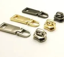 Sản phẩm khoa keo quan ao 4242 — Công Ty TNHH Sản Xuất Kim Loại Chính Xác Regent Việt Nam — MST 3603682816