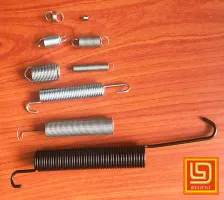 Sản phẩm lo xo keo 5705 — Công Ty TNHH Sản Xuất Kim Loại Chính Xác Regent Việt Nam — MST 3603682816