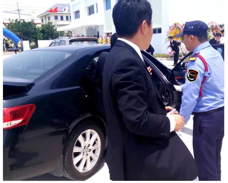 Sản phẩm BAO VE YEU NHAN 1 — Công Ty Cổ Phần Dịch Vụ Bảo Vệ Chuyên Nghiệp Boss — MST 3603705679