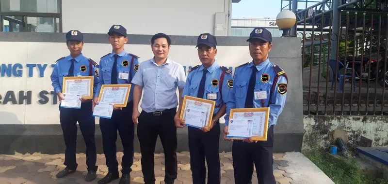 Sản phẩm trao thuong ok — Công Ty Cổ Phần Dịch Vụ Bảo Vệ Chuyên Nghiệp Boss — MST 3603705679