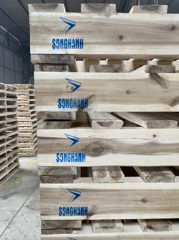 Sản phẩm z3043990267346_e1d797396eb5734f61331fb15abe5522 — Công Ty TNHH Pallet Gỗ Song Hành — MST 3603730756