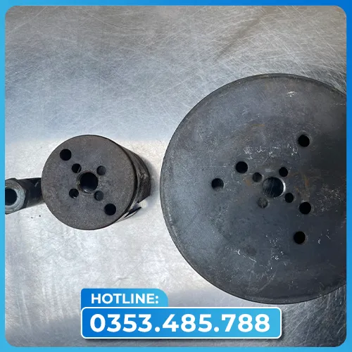 Sản phẩm chi tiet linh kien (4) — Sơn Tĩnh Điện Phương Nguyễn - Công Ty TNHH Cơ Khí Xây Dựng Phương Nguyễn — MST 3603896046