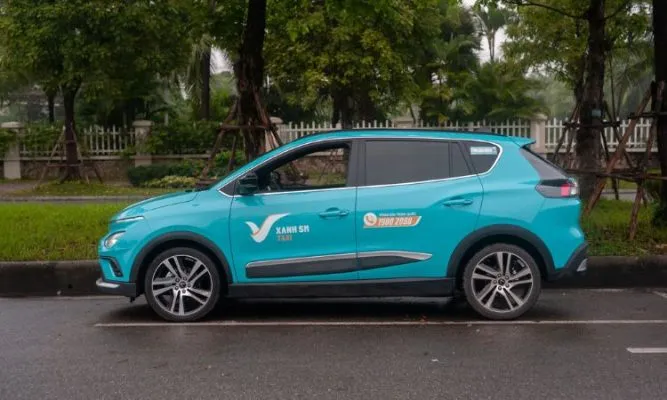 Sản phẩm taxi quan 12 xanh sm 667x400 — Công Ty TNHH Dona Taxi — MST 3603901384