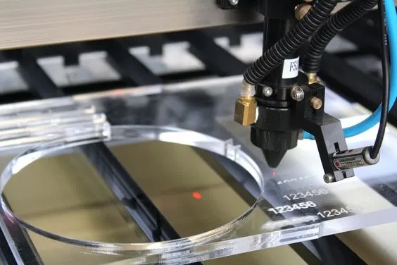 Sản phẩm cat chu mica noi bang laser cnc tai bien hoa4 — Công Ty TNHH Mỹ Thuật Thiên Nam Group — MST 3603933058