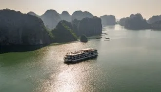 Sản phẩm indochine cruise panorama 1 21 8215 9293 1690332467 330x190 — Công Ty TNHH MTV Du Lịch-Thương Mại Công Đoàn Bình Dương — MST 3700150687