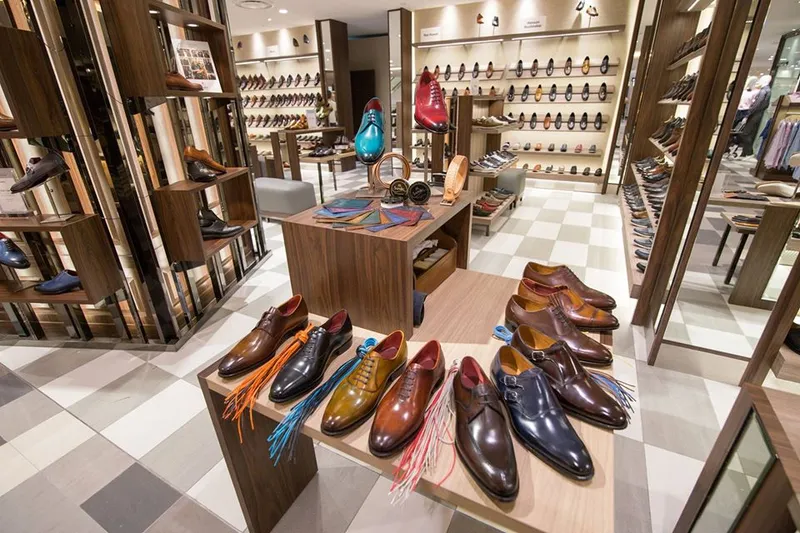 Sản phẩm Free Shipping — Fugashin Shoemaker - Công Ty TNHH Thuận Buồm — MST 3700370763
