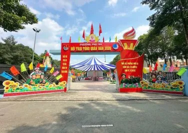 Sản phẩm z7635687036533_9b8988a75dbf8e1b719edffaff322873 9377 — Sự Kiện Và Quảng Cáo Lê Quang - Công Ty TNHH Một Thành Viên Thương Mại Dịch Vụ
Quảng Cáo Lê Quang — MST 3700406138