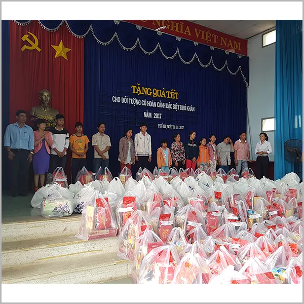 Sản phẩm 19732_1499330847_TANG QUA TINH NGHIA (13) — Công Ty TNHH Thiết Bị Điện Tài An — MST 3700679907