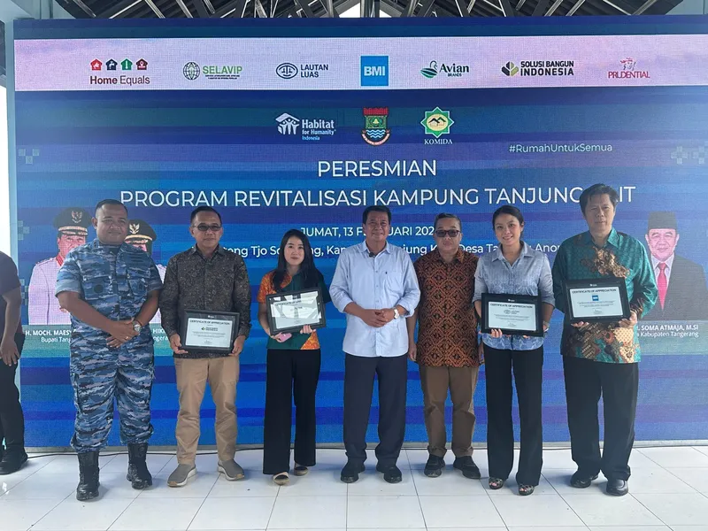 Sản phẩm Peresmian Program Revitalisasi Kampung Tanjung Kait scaled — Công Ty TNHH Lautan Luas Việt Nam — MST 3700850600