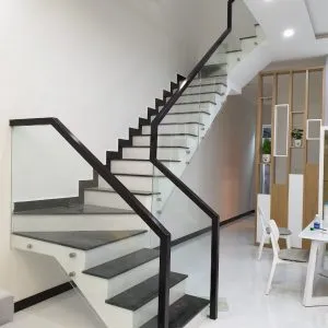 Sản phẩm lan can cau thang lcct001 300x300 — Viethome Window - Công Ty TNHH MTV Ngôi Nhà Việt — MST 3701507675