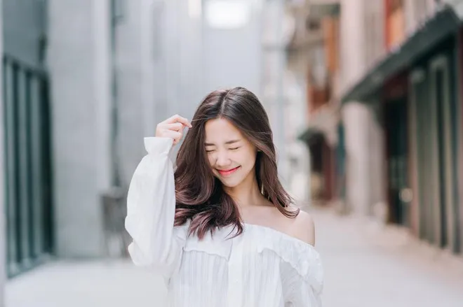 Sản phẩm 1 — Công Ty TNHH Thương Mại Và Dịch Vụ Tường Hồng — MST 3701659533