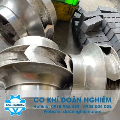 Sản phẩm canh bom nuoc inox 304 3c137262 — Cơ Khí Đoàn Nghiêm - Công Ty TNHH Sản Xuất Thương Mại Cơ Khí Đoàn Nghiêm — MST 3701834383