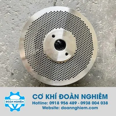 Sản phẩm khuon phan bon fe7fc2d4 — Cơ Khí Đoàn Nghiêm - Công Ty TNHH Sản Xuất Thương Mại Cơ Khí Đoàn Nghiêm — MST 3701834383