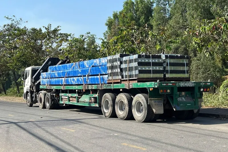 Sản phẩm du an ke cong nghiep hang nang 10 scaled e1773131834126 1024x685 — Công Ty TNHH SX KD Nam Phong — MST 3702139368