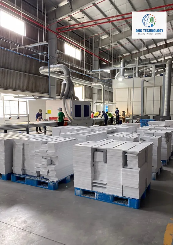 Sản phẩm xuong sx giay — Công Ty TNHH Kỹ Thuật Công Nghệ Đạt Hoàng Gia — MST 3702169926