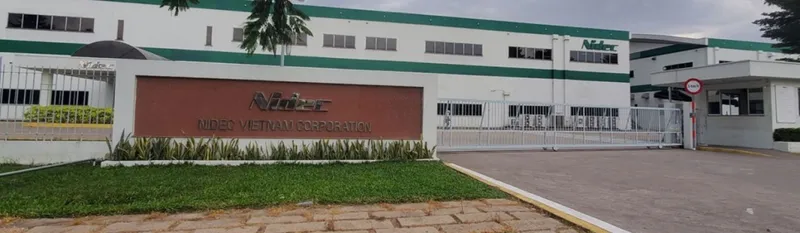 Sản phẩm 2 27390 — Máy Lạnh Công Nghiệp Lâm Châu Phát - Công Ty TNHH Một Thành Viên Thương Mại Dịch
Vụ Lâm Châu Phát — MST 3702180623