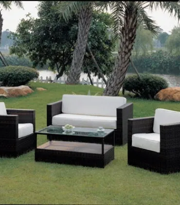 Sản phẩm ban ghe nhua gia may 2638 — Công Ty TNHH Một Thành Viên Ngọc Quý Hùng — MST 3702249106