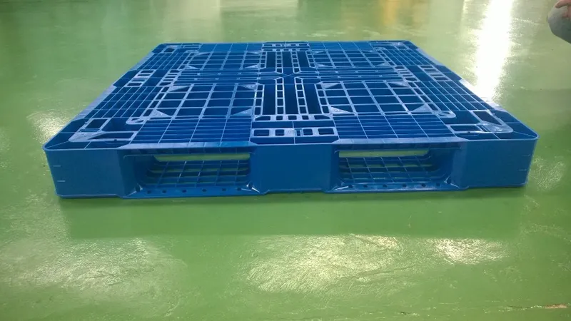 Sản phẩm pallet 1100 x 1100 x 125 mm hdpe02130.JPG — Pallet Nhựa Đăng Thịnh Phát - Công Ty TNHH Dịch Vụ Công Nghiệp Đăng Thịnh Phát — MST 3702296219