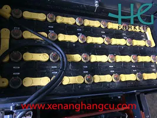Sản phẩm binh xe nang dien binh duong — Công Ty TNHH SX TM DV XNK Hoàng Gia — MST 3702324152