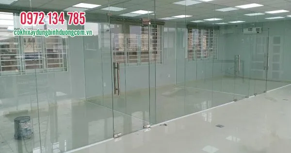 Sản phẩm thi cong vach ngan nhom kinh tai binh duong 005 600x315 — Công Ty TNHH Một Thành Viên Trang Trí Nội Ngoại Thất Minh Quân — MST 3702327643