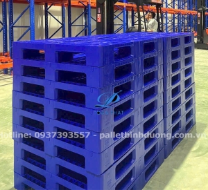 Sản phẩm pallet nhua chiu tai lon binh duong 1073.jpg — Pallet Toàn Phát - Công Ty TNHH Một Thành Viên Thương Mại Dịch Vụ Pa Lét Toàn
Phát — MST 3702329457