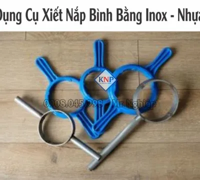 Sản phẩm dung cu xiet nap binh bang inox nhua 7506 — Công Ty TNHH Một Thành Viên Sản Xuất Thương Mại Khởi Nghiệp Phát — MST 3702370053