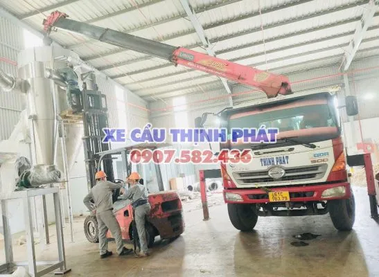 Sản phẩm cho thue xe cau kcn song than 547x400 — Cho Thuê Xe Cẩu Thịnh Phát - Công Ty TNHH Vận Tải Cẩu Thịnh Phát — MST 3702382940