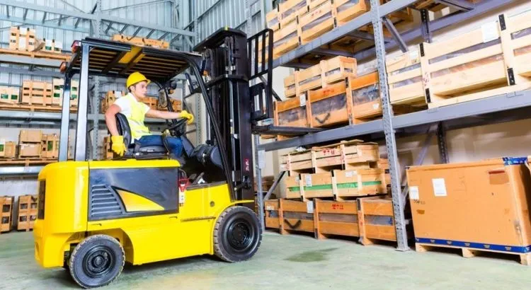 Sản phẩm dich vu cho thue xe nang hang 1 — Cho Thuê Xe Cẩu Thịnh Phát - Công Ty TNHH Vận Tải Cẩu Thịnh Phát — MST 3702382940