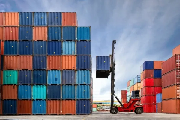 Sản phẩm kich thuoc container1 600x400 — Cho Thuê Xe Cẩu Thịnh Phát - Công Ty TNHH Vận Tải Cẩu Thịnh Phát — MST 3702382940