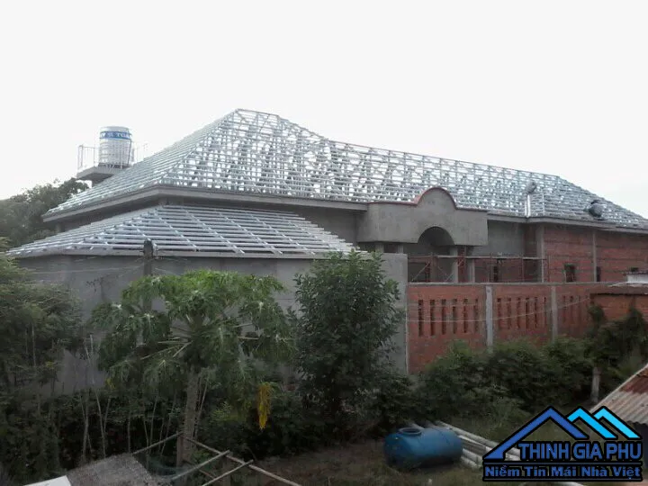 Sản phẩm keo mai ngoi gptruss 2973 — Công Ty TNHH Thương Mại Xây Dựng Thịnh Gia Phú — MST 3702394336