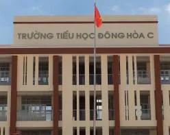 Sản phẩm thi cong chu inox vang cho truong tieu hoc dong hoa c01330 — Công Ty Quảng Cáo Kiến An — MST 3702438343